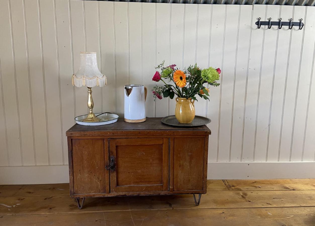 Fen Meadows Glamping - Luxury Cabins And Bell Tents Cambridge  Eksteriør billede